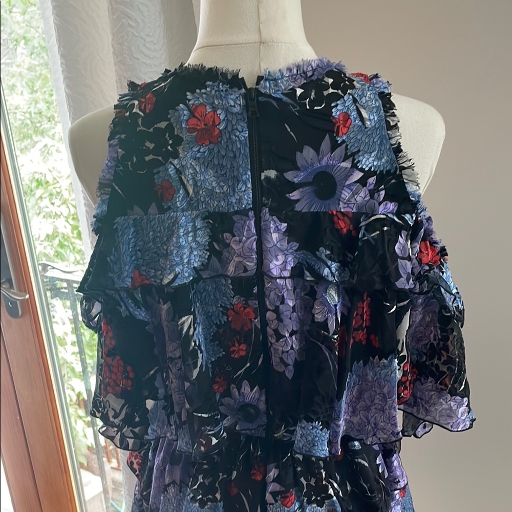 Alice + Olivia Nichola Drop Shoulder Flounce Tiered Dress Floral EUC 6 - Picture 13 of 14